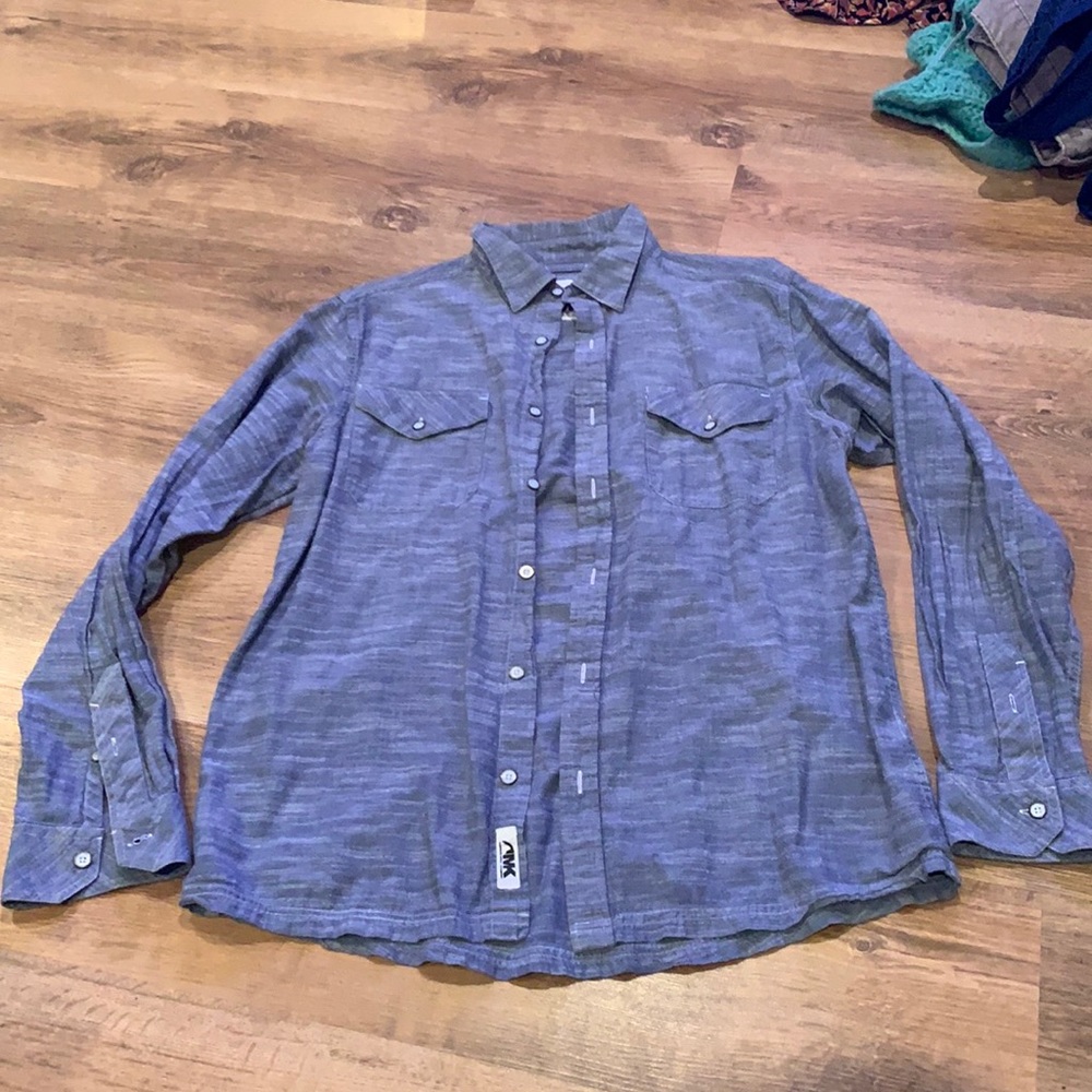 Men’s Mountain Khaki button down shirt